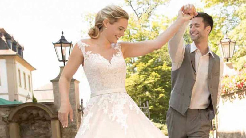 brautkleid-destination-romance